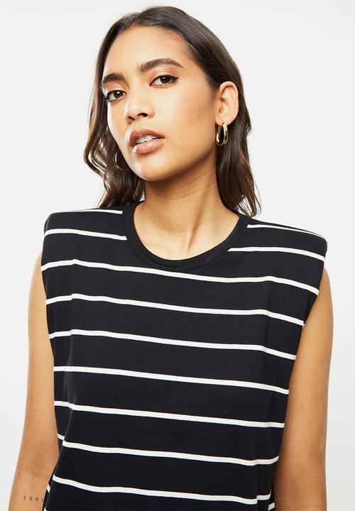 MANGO - T- shirt hombro - black & white 