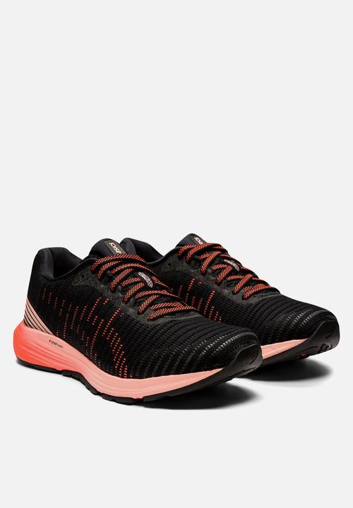 ASICS - Dynaflyte 3 - black & flash coral