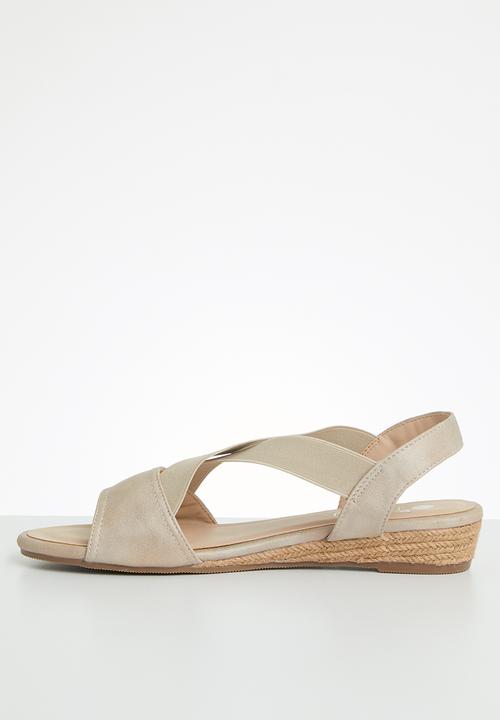 Butterfly Feet - Zaideen sandal - gold