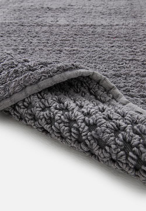 Sixth Floor - Stone-washed bath mat - grey