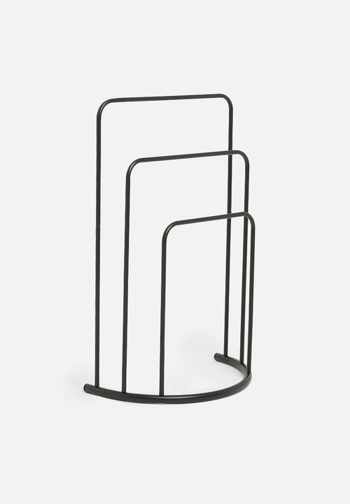 Bathroom Solutions - Powder coated metal towel rack - black