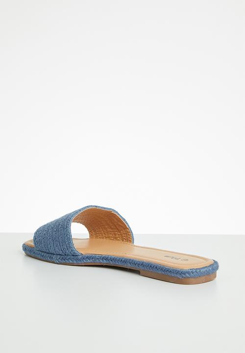 Plum - Chesire sandal - blue