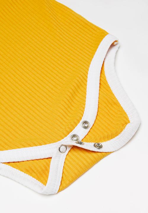 Baby Star - 2 Piece ribbed set - yellow 
