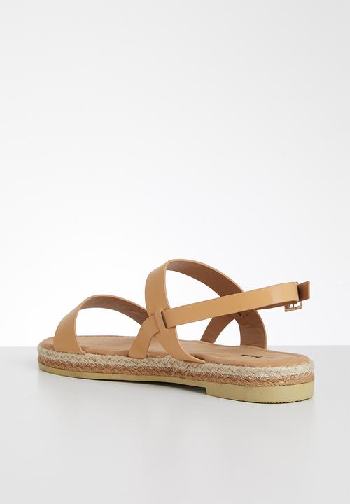 Plum - Katie sandal - tan