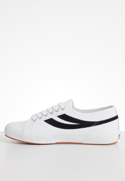 SUPERGA - Low-top  Lace-up  Round toe  Metal eyelets  Brand deta t - white black