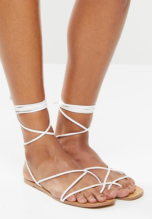 Public Desire - Sunset strappy lace up flat sandal - white