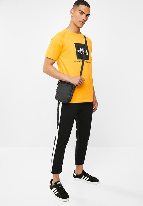 The North Face - Short sleeve rag red box tee - yellow