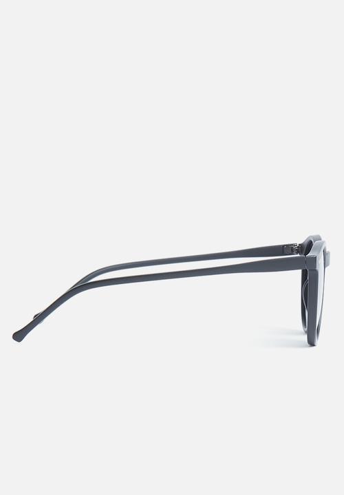 Superbalist - Jackson round sunglasses - black