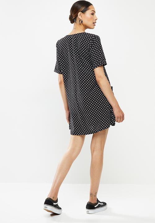 Missguided - Button thru smock dress polka dot - black & white