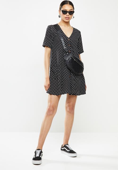 Missguided - Button thru smock dress polka dot - black & white