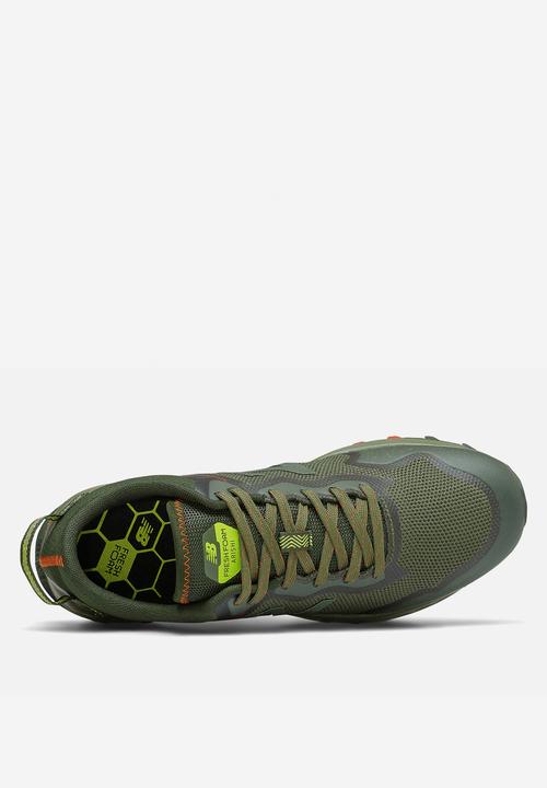 New Balance  - Arishi trail - orange & green