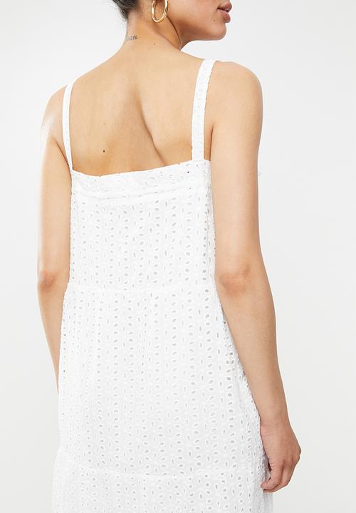 Missguided - Maternity brodrie tiered midaxi - white