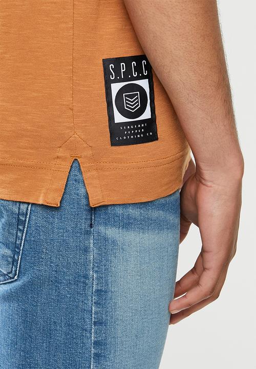 S.P.C.C - Rangoon fashion side slit straight hem T-shirt - tan