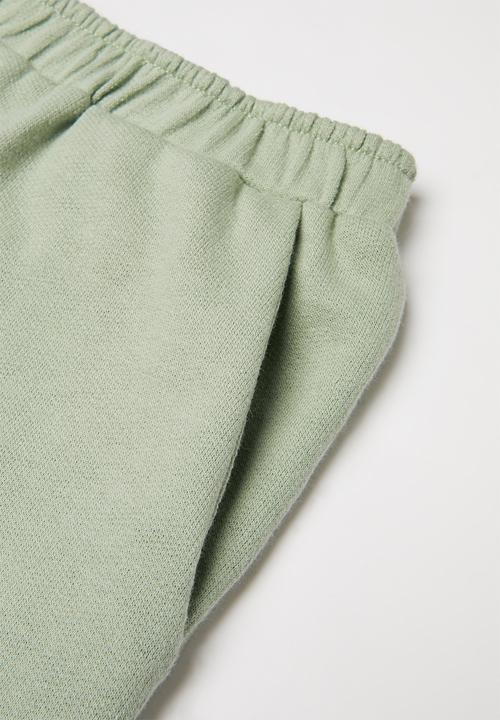 Superbalist - Plain jog shorts - green