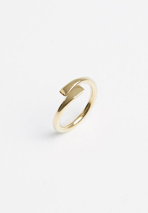 Matter of Fakt - Hammered overlap ring - brass