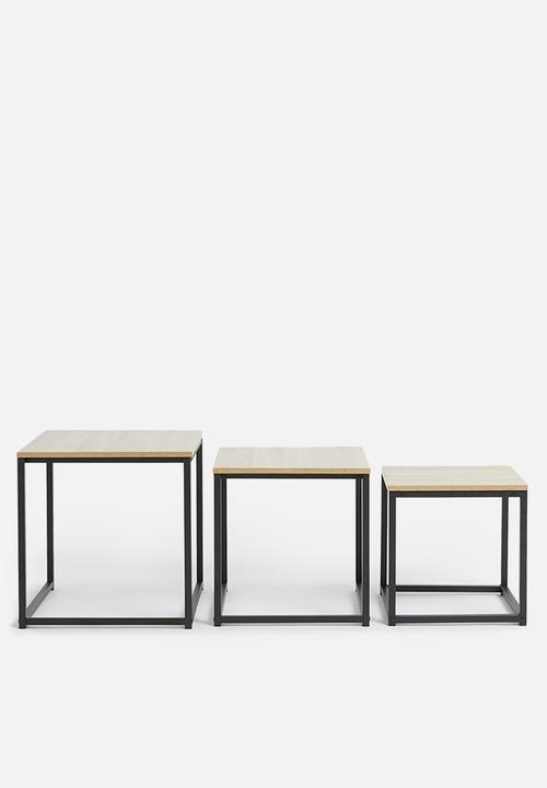 H&S - Nesting table set of 3 - black & natural