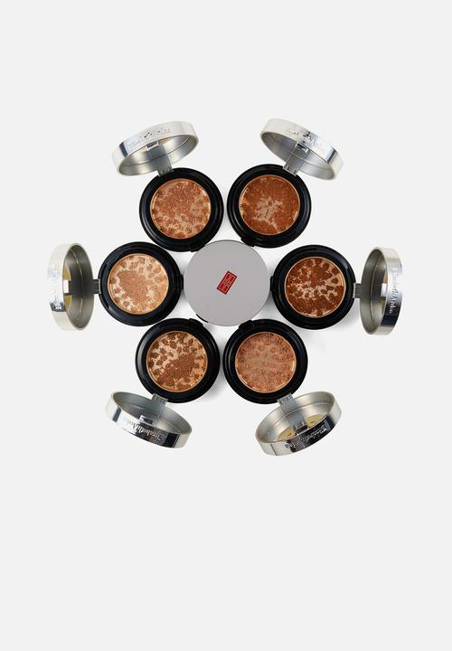 Elizabeth Arden -  Pure Finish Mineral Powder Foundation - 3