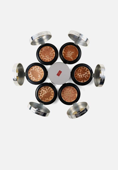 Elizabeth Arden -  Pure Finish Mineral Powder Foundation - 7