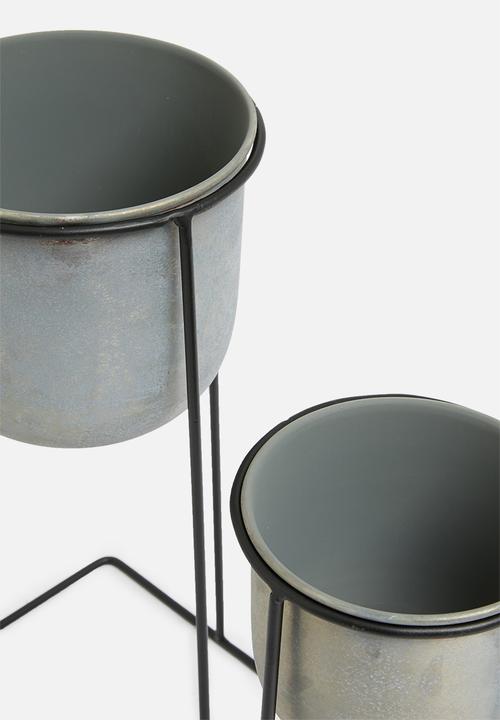 Sixth Floor - Iron planter set - grey &  black