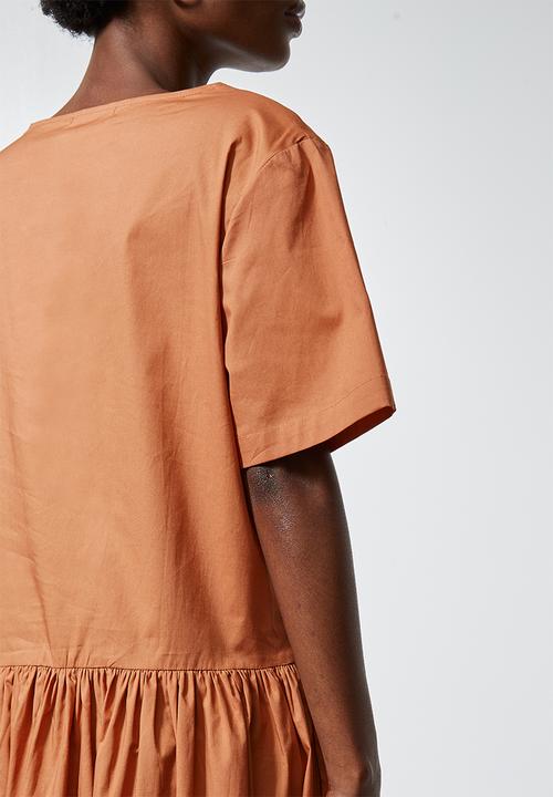Superbalist - Dropped waist pocket detail midi - hazel