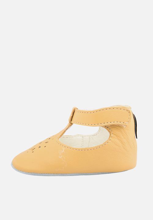 shooshoos - Great mind - yellow leather