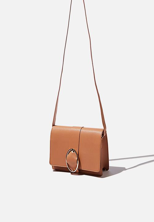 Rubi - Buckle cross body bag - tan