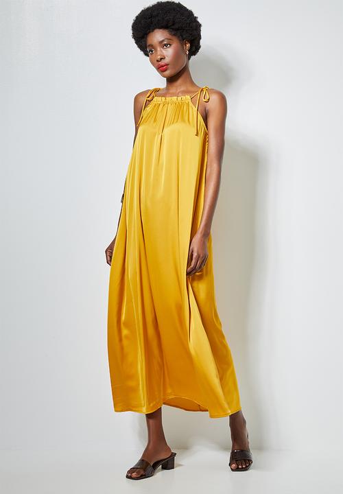 Superbalist - Halter neck dress - yellow