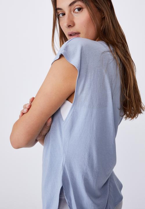 Cotton On - Active scoop hem T-shirt - baltic blue