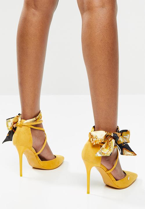 Plum - Gadara heel - mustard