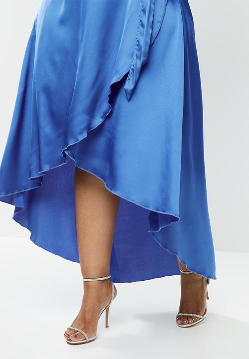 Missguided - Plus flutter sleeve midi dress short sleeve satin - navy