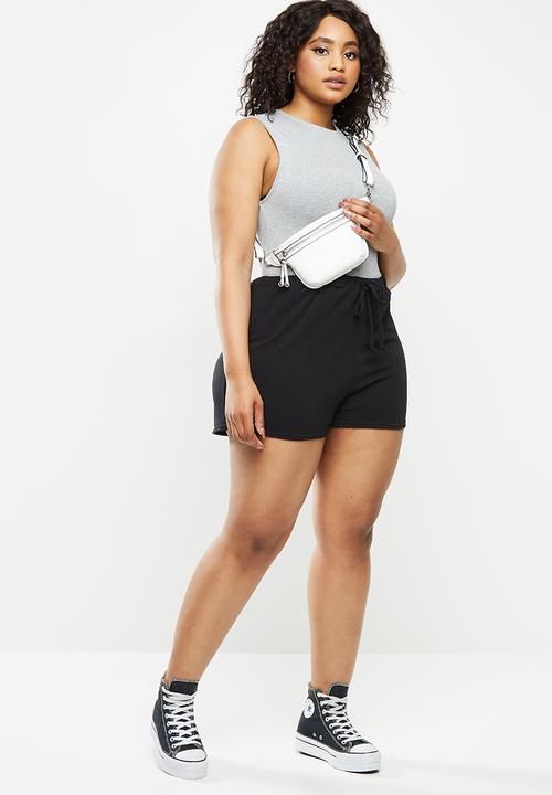 Missguided - Plus size tie front jogger short - black