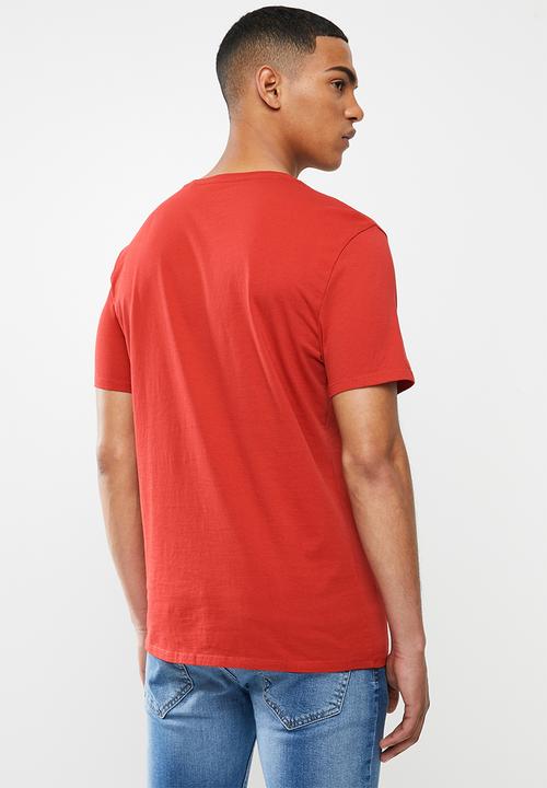 GUESS - Guess block print tee - red