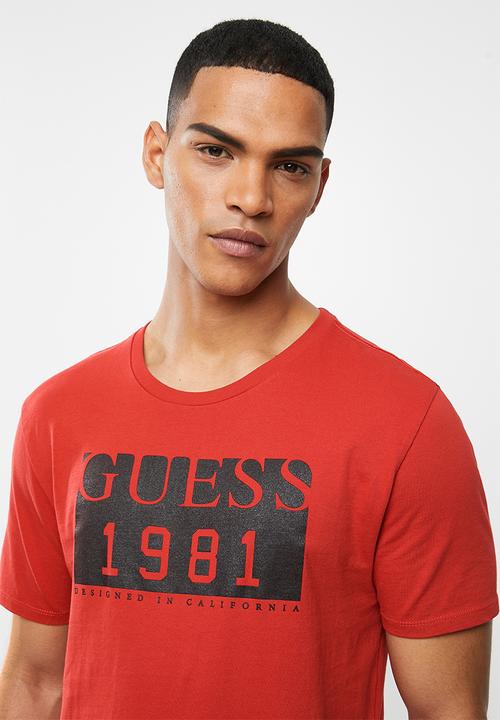 GUESS - Guess block print tee - red