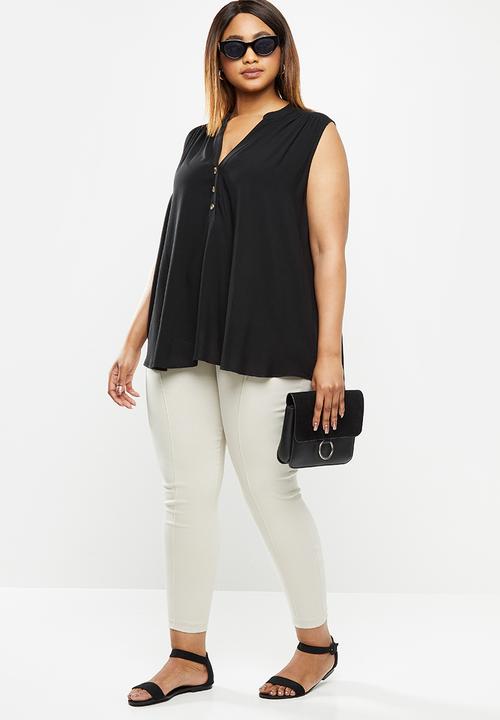 edit Plus - V-neck a-line shell top - black