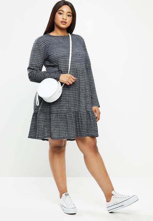 Cotton On - Curve baby doll dress - celia check black