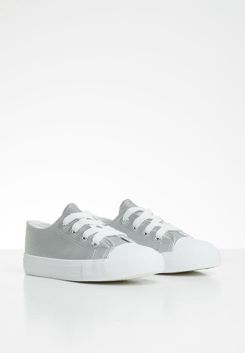Cotton On - Classic trainer lace up - silver 