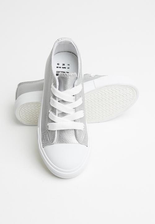 Cotton On - Classic trainer lace up - silver 