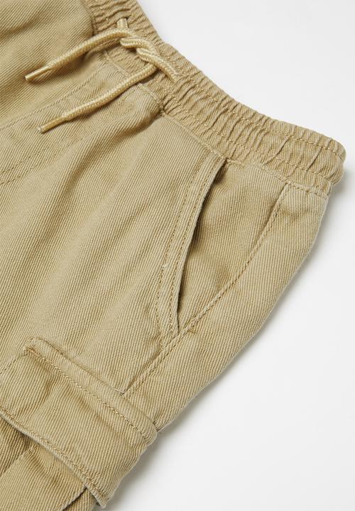 Cotton On - Charlie cargo short - washed stone