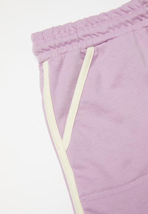 Cotton On - Nina knit short multipack - swag green/chalky mauve/phantom vanilla bind