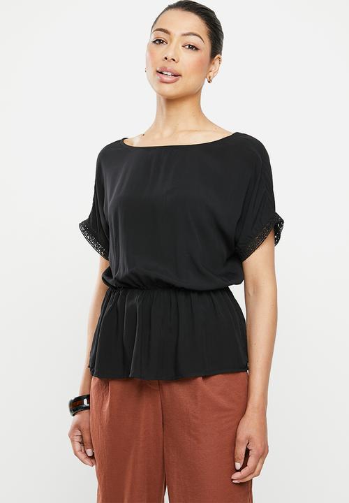 edit - Waist detail crochet blouse - black
