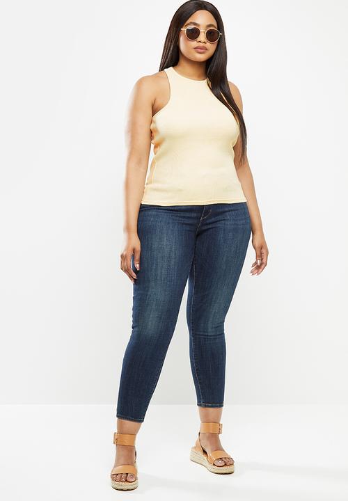 Me&B - Plus racer neck rib vest - neutral
