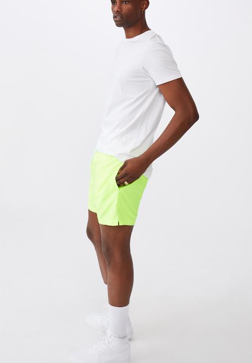 Factorie - Resort short - highlighter
