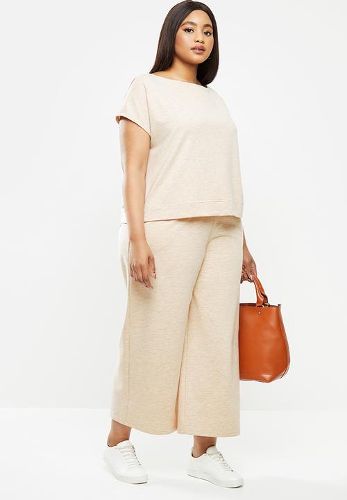 Me&B - Plus oatmeal melange boatneck shell top - neutral 