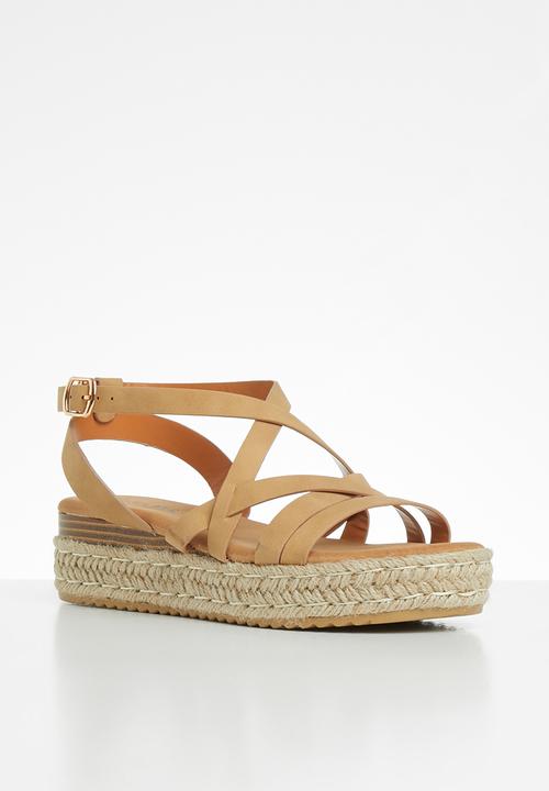 Jada - Strappy flatform - beige
