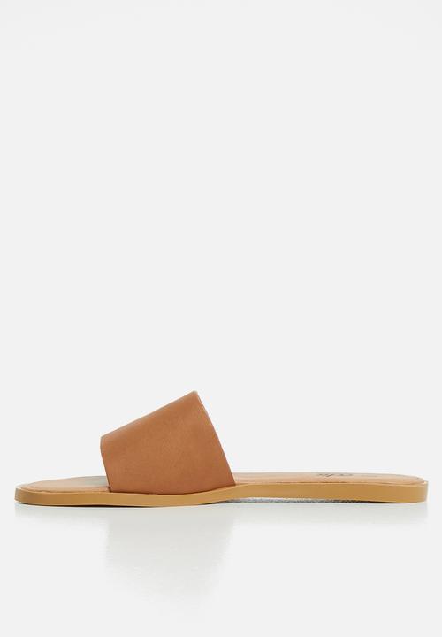 edit - Kody leather slide - tan