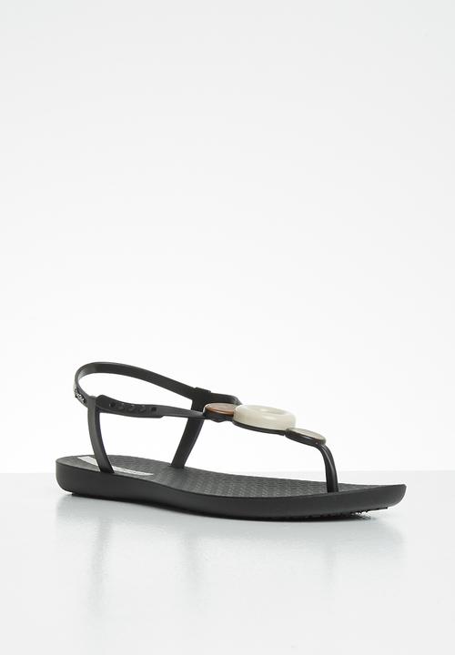 Ipanema - Class modern fem sandal - black