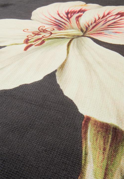 Hertex Haus - Floret round rug - blossom