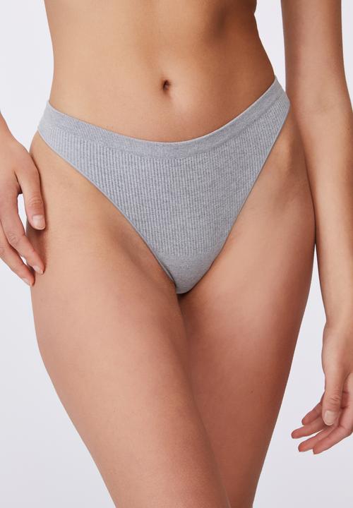 Cotton On - Seamfree rib g-string brief 3 pack - black, new latte & lt grey marle