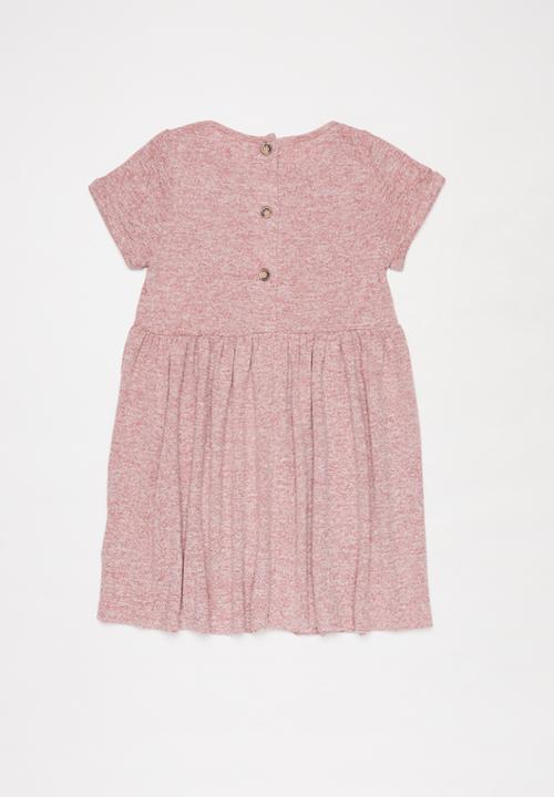 Superbalist - Back button detail dress - pink