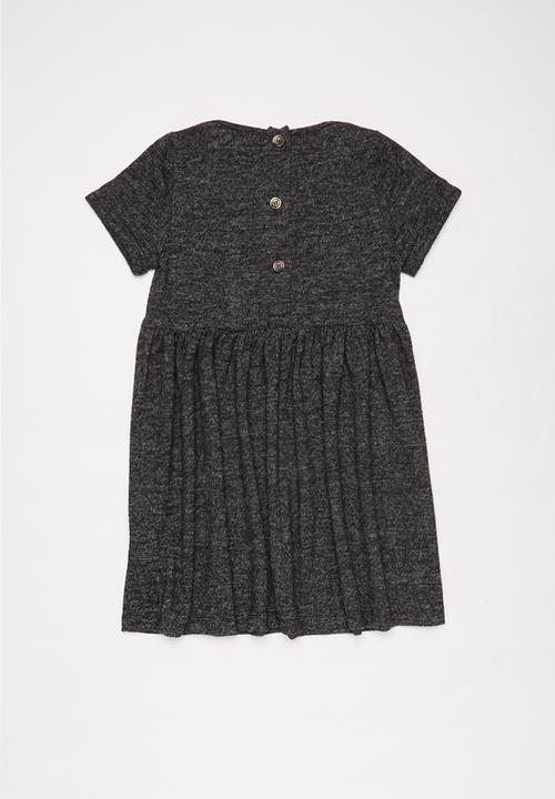 Superbalist - Back button detail dress - charcoal